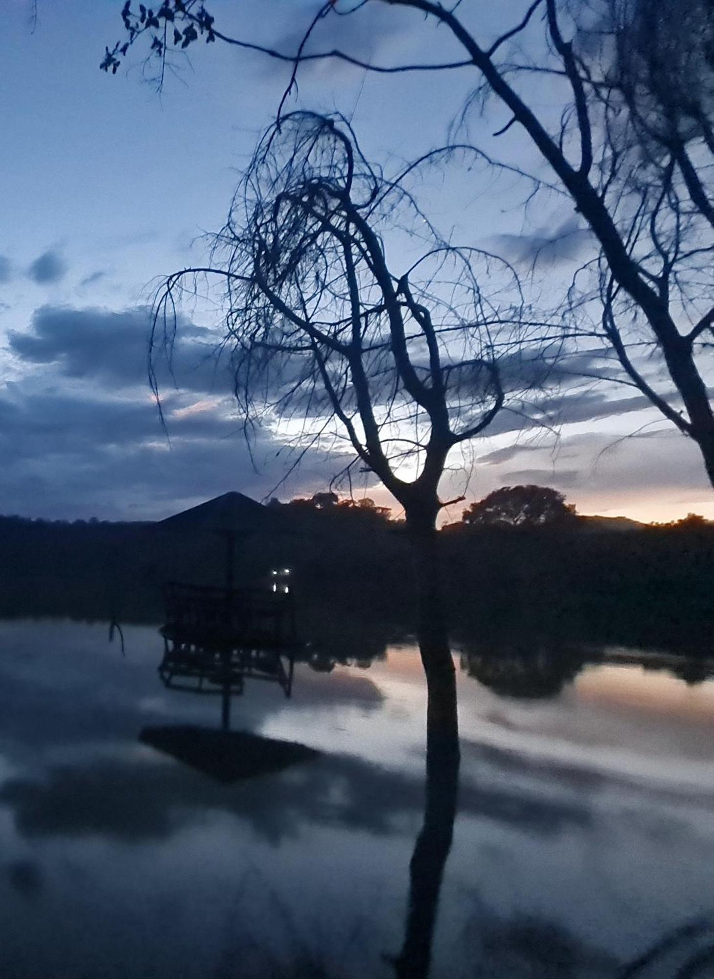 Holiday Cottage By The River, Arusha Eksteriør billede